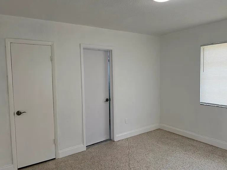 16630 NW 45th Ave — Photo 18