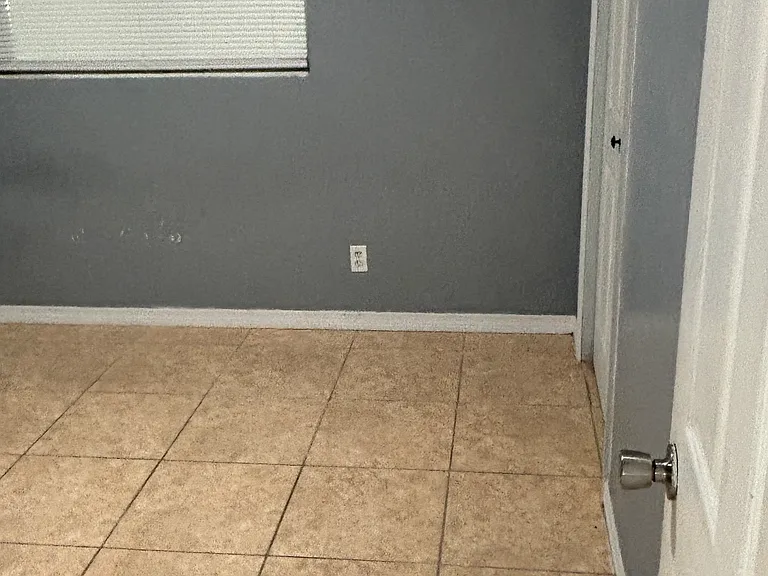 1108 Edith Dr — Photo 17
