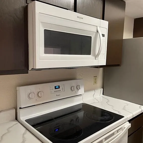 2820 S Bartell Dr #24 — Photo 8