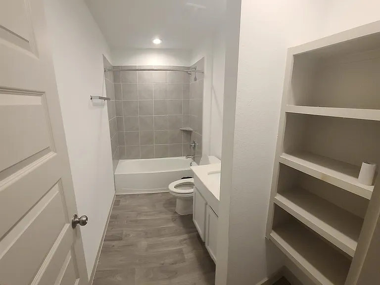 6939 Green Embers Ln — Photo 5