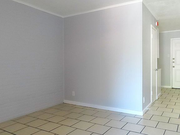 3rd image of 1629 W Mims St APT 102