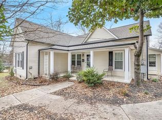 423 N Main St, Mount Holly, NC 28120