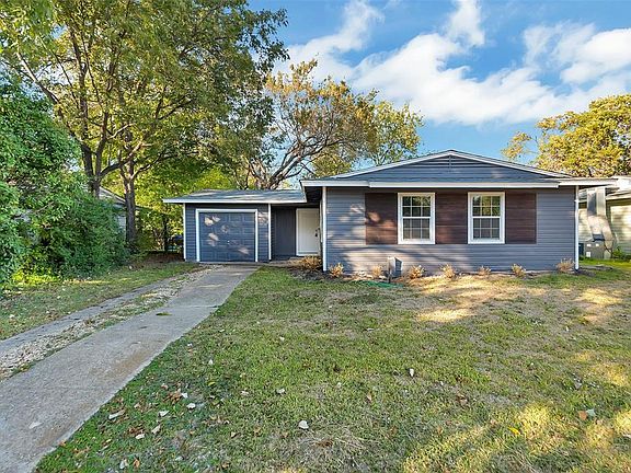2nd image of 2339 Bluffton Dr