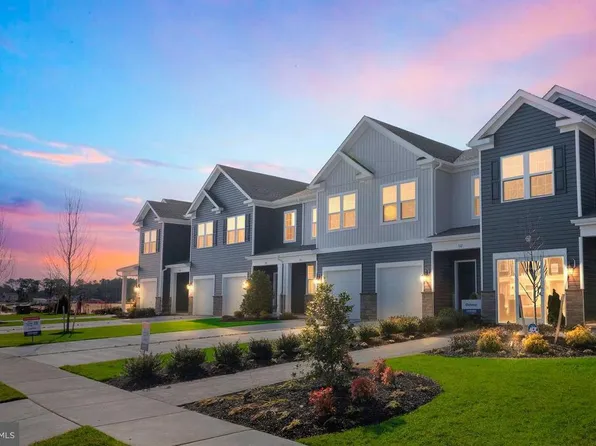 235 Hermosa Dr, Egg Harbor Township, NJ 08234
