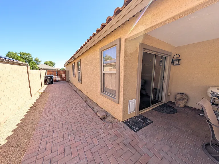 14216 W Larkspur Dr — Photo 33