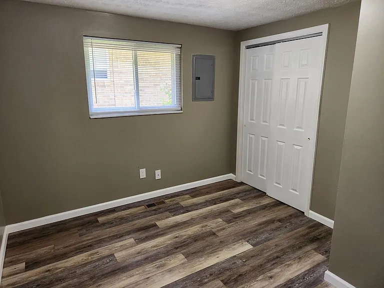 1256 Heritage Dr — Photo 11