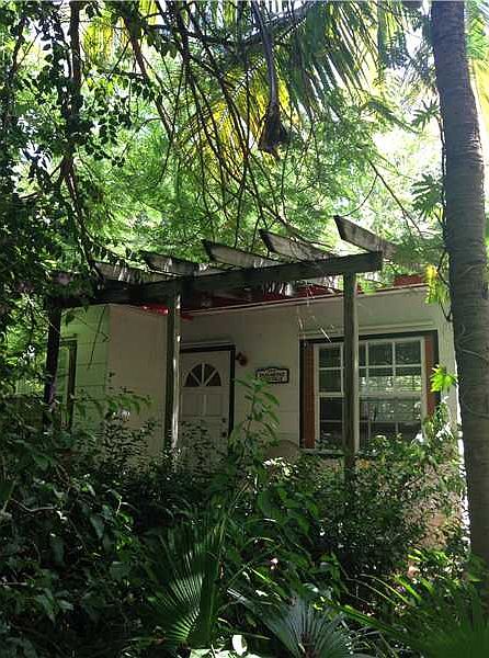 1st image of 8910 SW 157th St