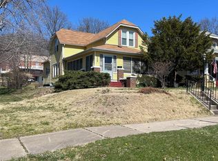 1335 Avenue C, Fort Madison, IA 52627