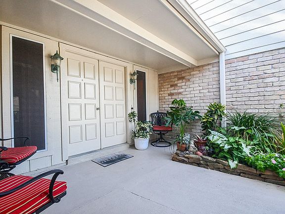 3rd image of 22531 Indian Ridge Dr