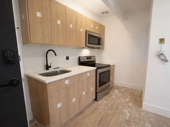 74 West 126th Street image 1 of 3