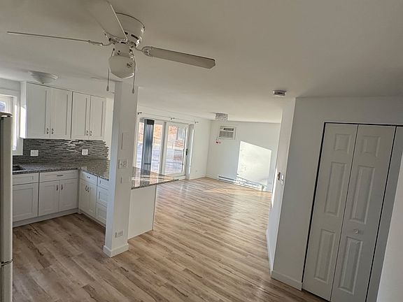2nd image of 2325 N Neva Ave APT 101B
