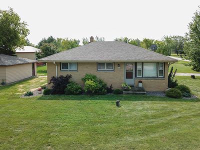 5819 W 8 Mile Rd, Caledonia, WI, 53108