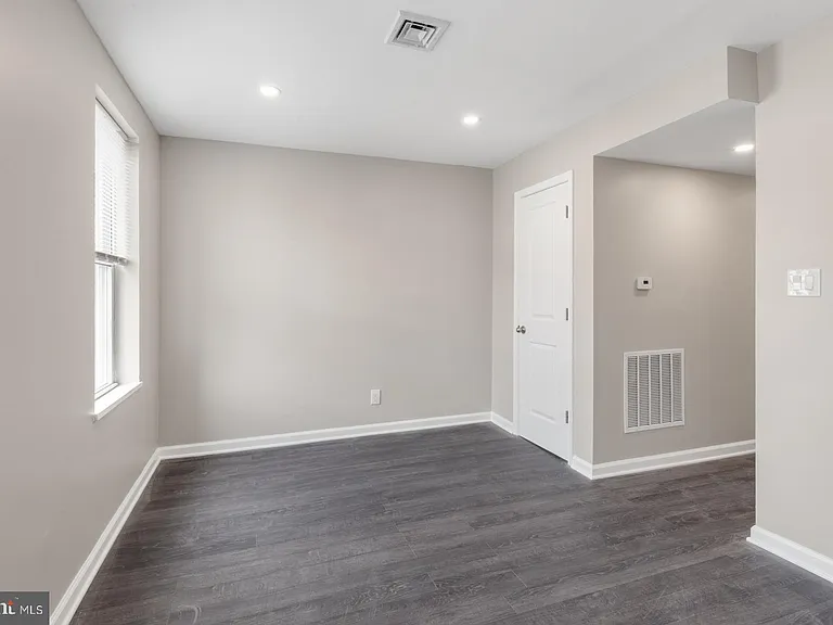 1720 Wylie St #2 — Photo 15