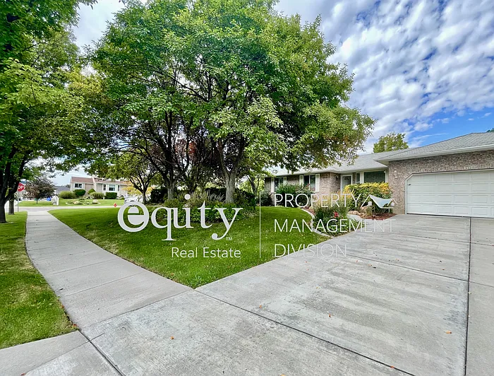 11742 S Tatteredangel Cv — Photo 3