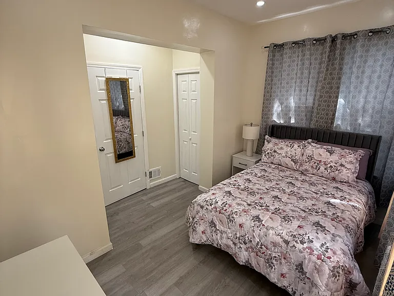 72 Seymour Ave #1 — Photo 14
