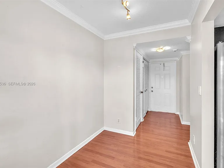 6575 W Oakland Park Blvd #218 — Photo 17