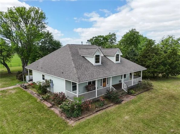 32287 Rochen Rd, Waller, TX 77484