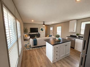 100 Parma Ct #Pine106, Sanger, TX 76266