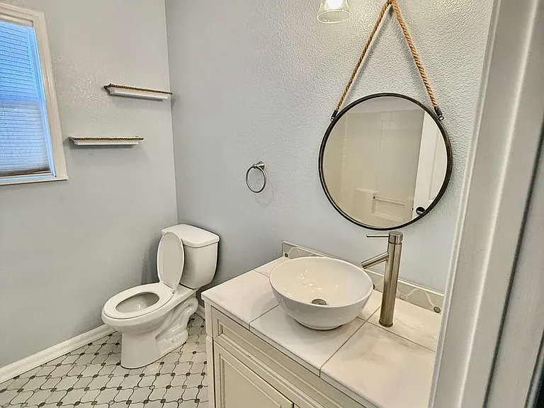 2345 Talbot Cir — Photo 14