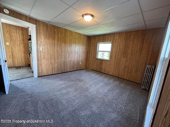 5th image of 328 E Main St