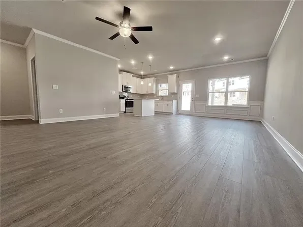 1503 Fern Ridge Ln, Norcross, GA 30093