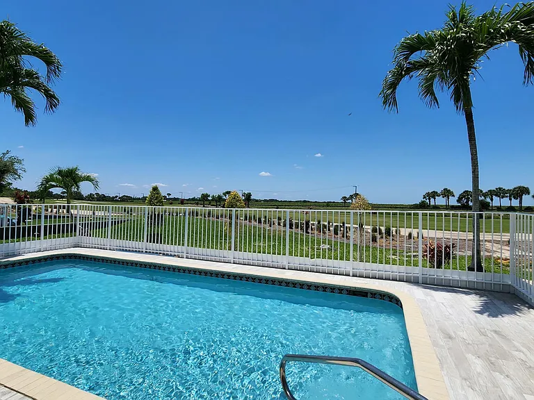 1851 Corsica Dr — Photo 69