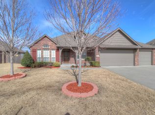 4455 Walnut St, Kiefer, OK 74041