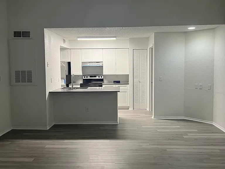 2213 Grand Cayman Ct #1131 — Photo 2