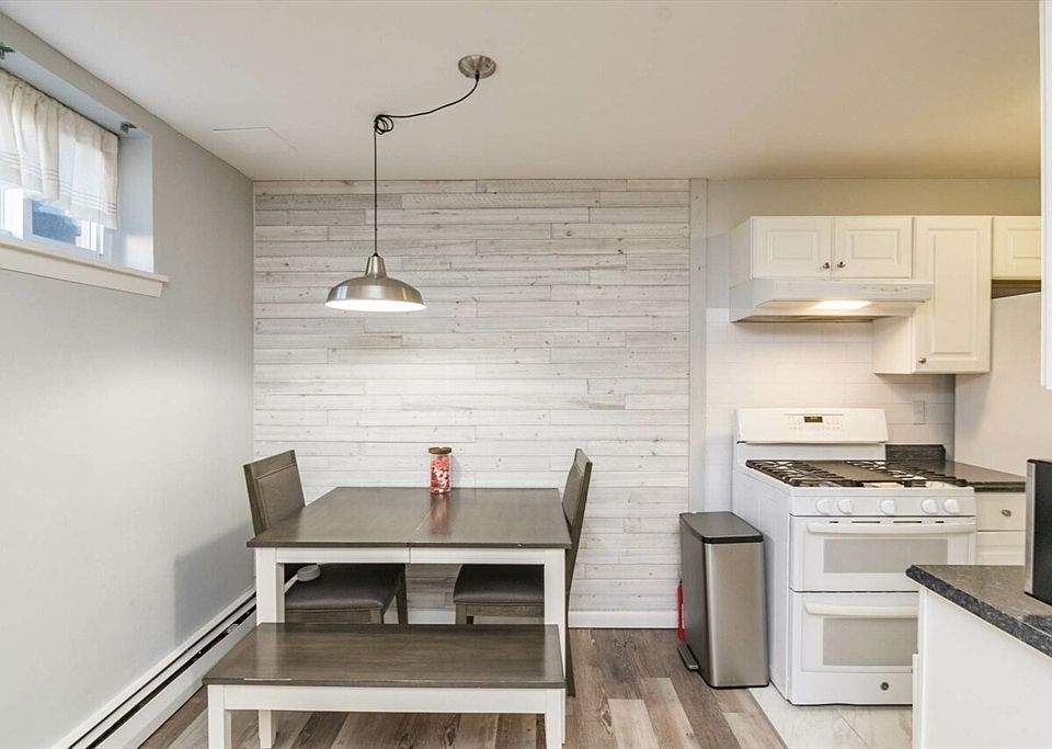 14 Regency Park Dr B, Agawam, MA 01001 Zillow