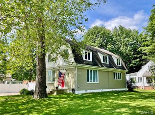 822 E Union Ave, Litchfield, IL 62056