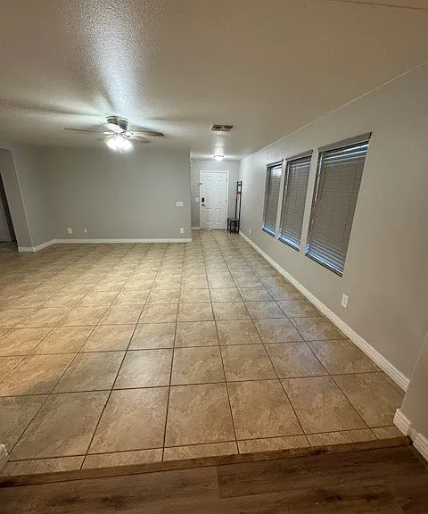 8134 S Teaberry Ave — Photo 3