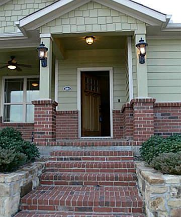 2nd image of 1014 Ivy Ln