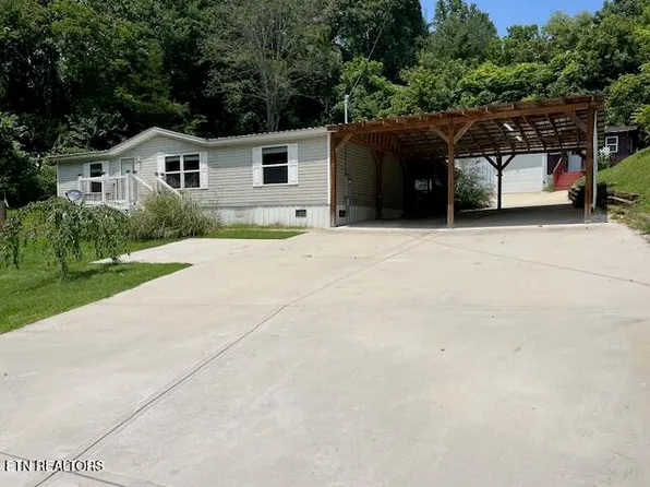 2321 W Copeland Dr, Powell, TN 37849