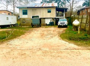 826 County Road 1333, Liberty, TX 77575