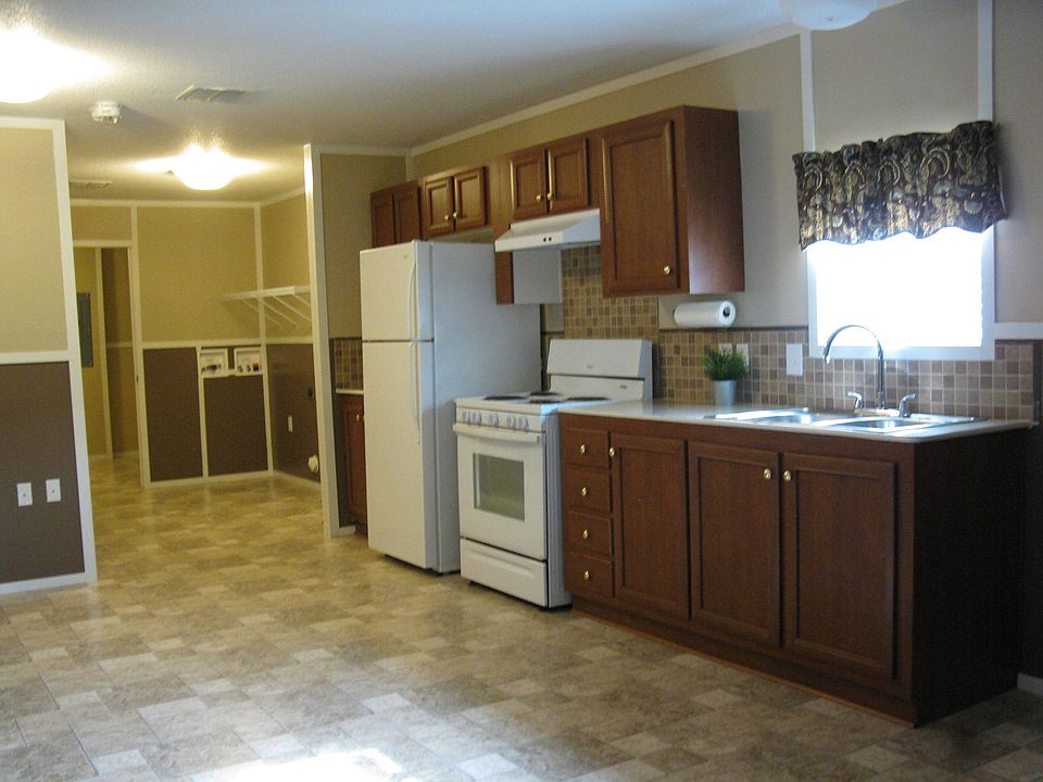 1st image of 2377 Woodmen Dr