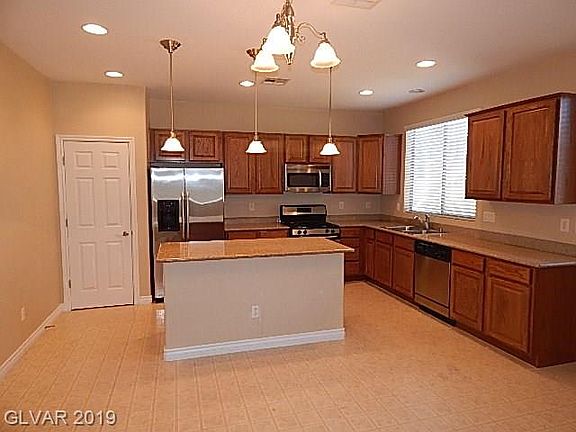 3rd image of 7220 Beachwood Crest St #0