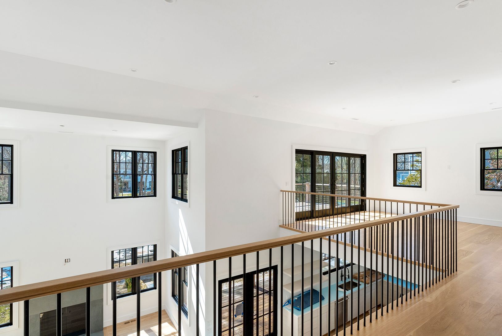  Loft/Den/Office