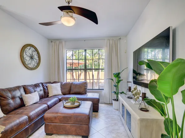 10342 Wellington Parc Drive, Wellington, FL 33449