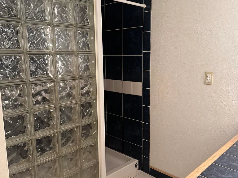 Walk in shower