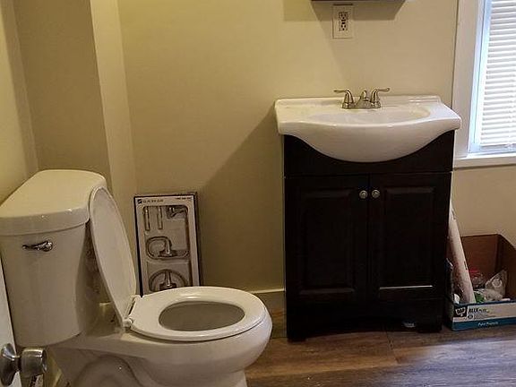 5th image of 10 Mill St #1