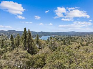 1298 Yellowstone Dr, Lake Arrowhead, CA 92352
