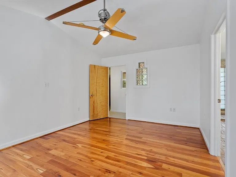 1212 Bentwood Rd — Photo 23