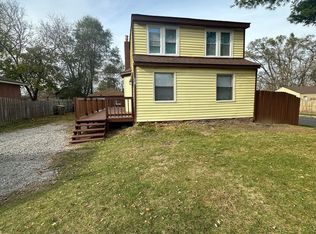 685 Kinney Rd, Pontiac, MI 48340