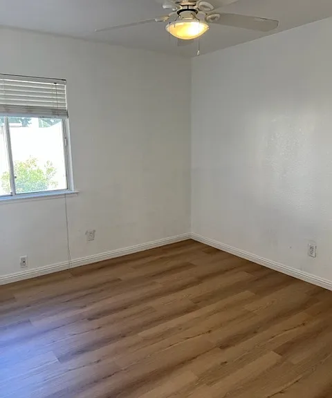 417 Powell Dr — Photo 26