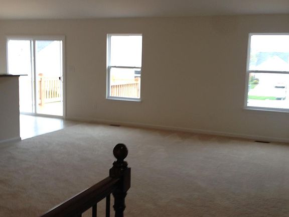 Open Family Room Great For Entertaining