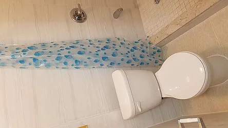 Rented by Century 21 New Golden Age Realty