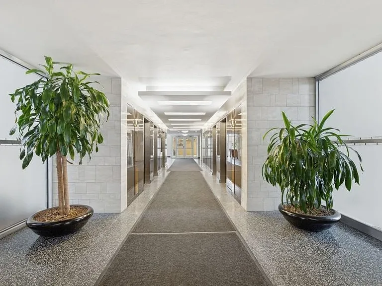 6040 Boulevard East #3L — Photo 4