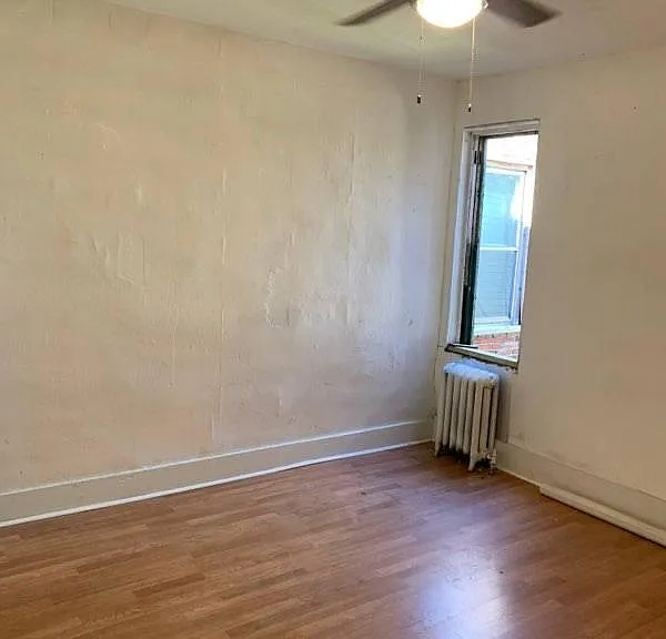 332 N Horton St — Photo 5