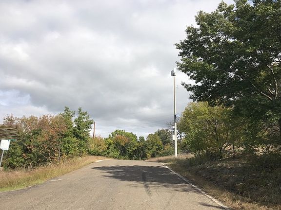 4th image of 8604 Heron Dr