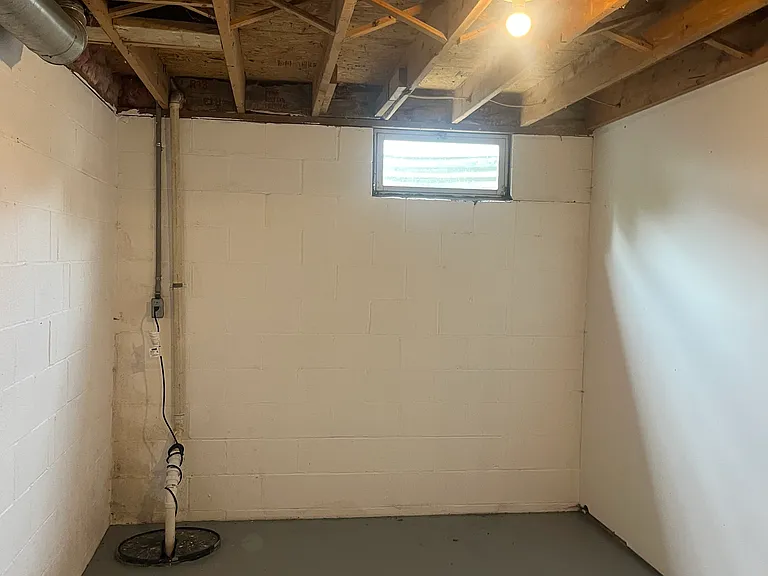 287 Freedom Ln — Photo 13